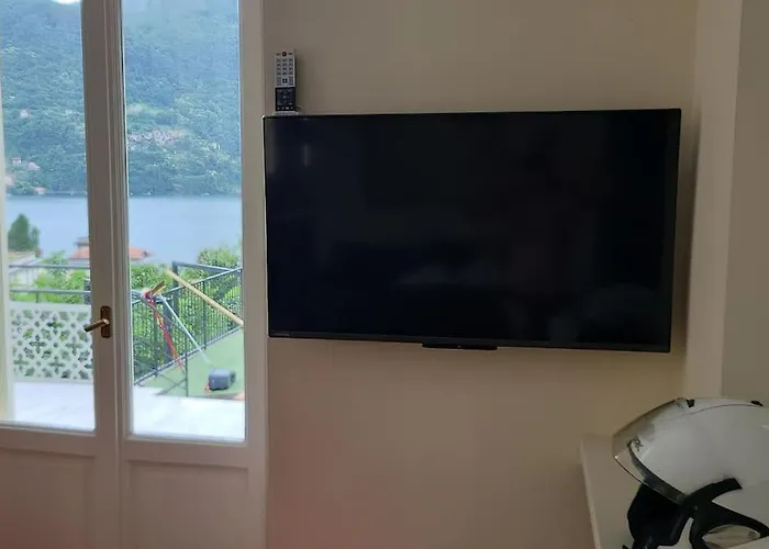 La Gabbianella A Moltrasio, Villa Moltrasio